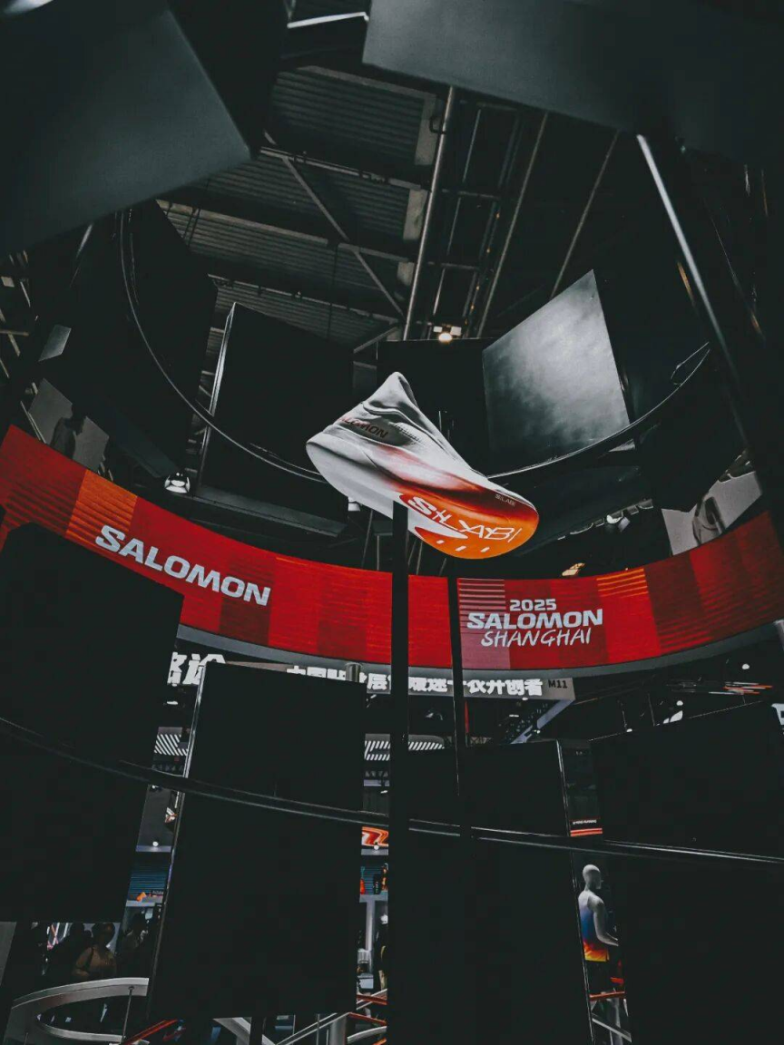 开云体育官方网站-萨洛蒙迎来爆发式增长，年销售突破20亿美元大关