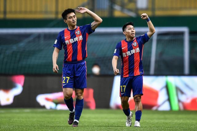 开云体育APP-朱建荣双响难救主 青岛队防线顽疾让吴金贵也无奈