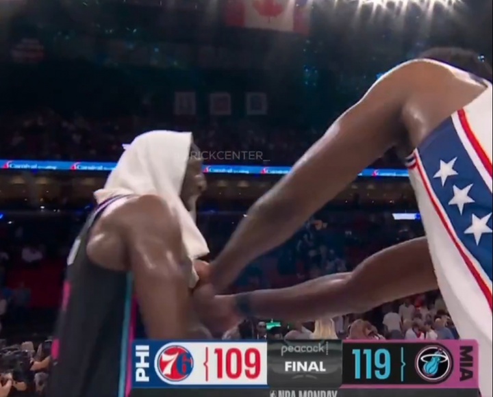 开云体育APP-好兄弟打你怎么了?恩比德&热巴赛后热聊掐喉 前者:我根本没犯规